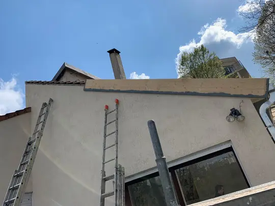 Chantier de couverture Reinard Rénov dans les Yvelines — réalisation 57