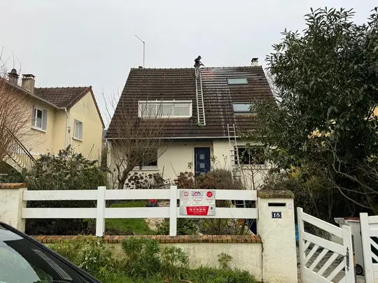 Chantier de couverture Reinard Rénov dans les Yvelines — réalisation 81